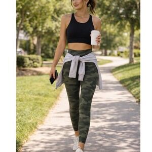 Danskin Olive Camo High Rise Leggings Medium Athleisure Gym Yoga Active